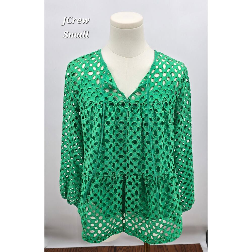 J Crew Green Tierd Eyelet Top COttagecore Coquette Dopamine